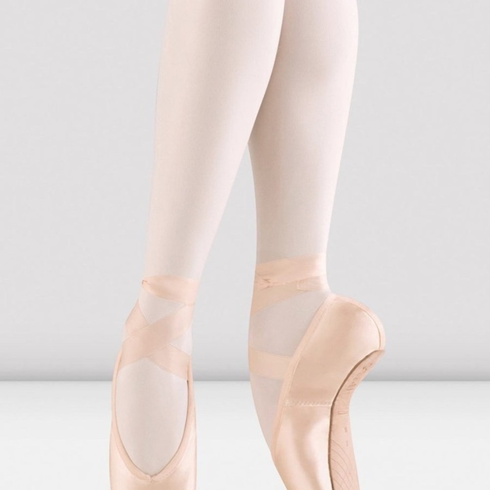 NWT Bloch Aspiration with rubans and elastics Women's Ballet Flats - Pink Size 8 - Picture 3 of 12